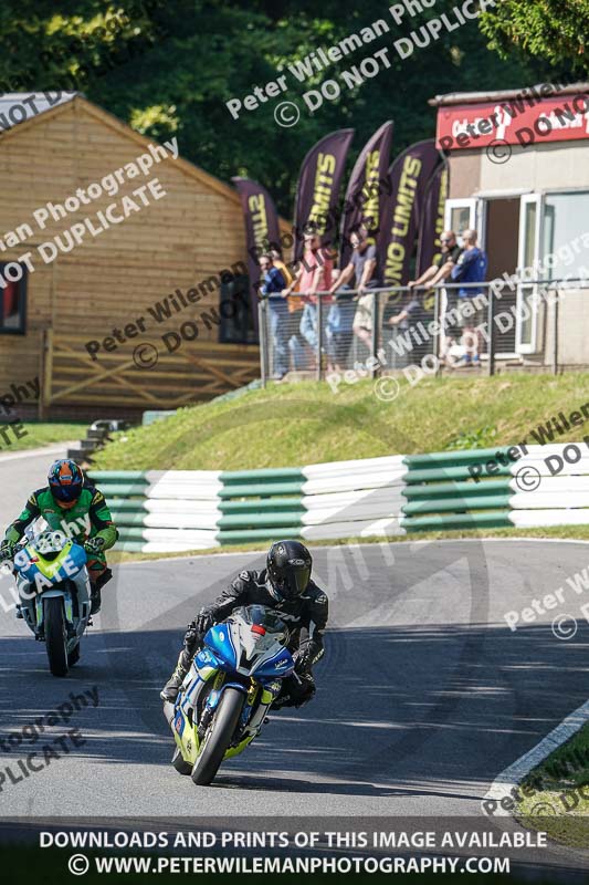 cadwell no limits trackday;cadwell park;cadwell park photographs;cadwell trackday photographs;enduro digital images;event digital images;eventdigitalimages;no limits trackdays;peter wileman photography;racing digital images;trackday digital images;trackday photos